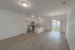 420 Angel Grove Lane  photo 4