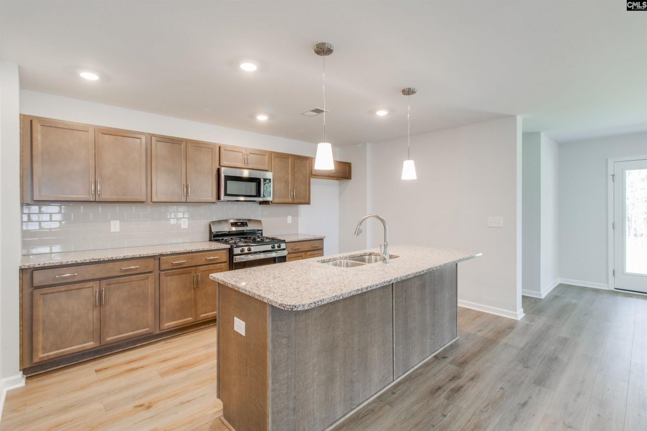 1079 Nazareth Road Photo 6