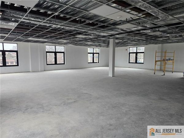 374 Green Street, Woodbridge, NJ 07095