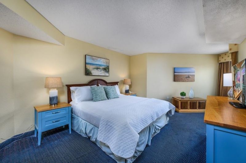 2504 N Ocean Blvd. Photo 11