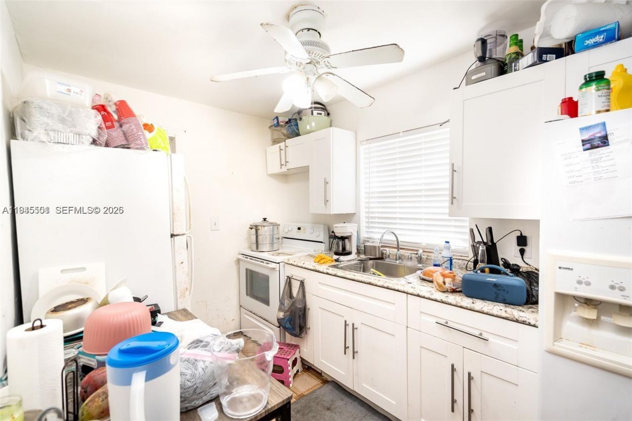 2331 NW 14th St, Miami, FL 33125 Photo