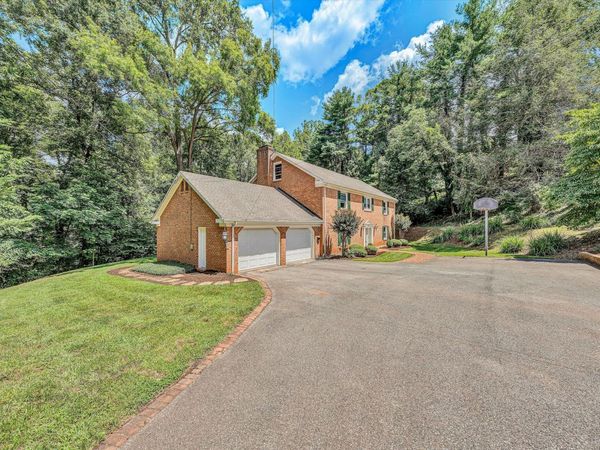 280 HILLCREST DR , Rocky Mount, VA 24151