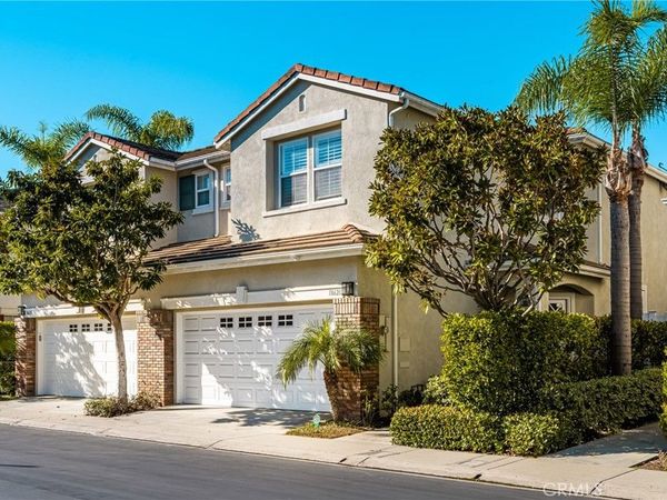 18621 Park Meadow, Huntington Beach, CA 92648