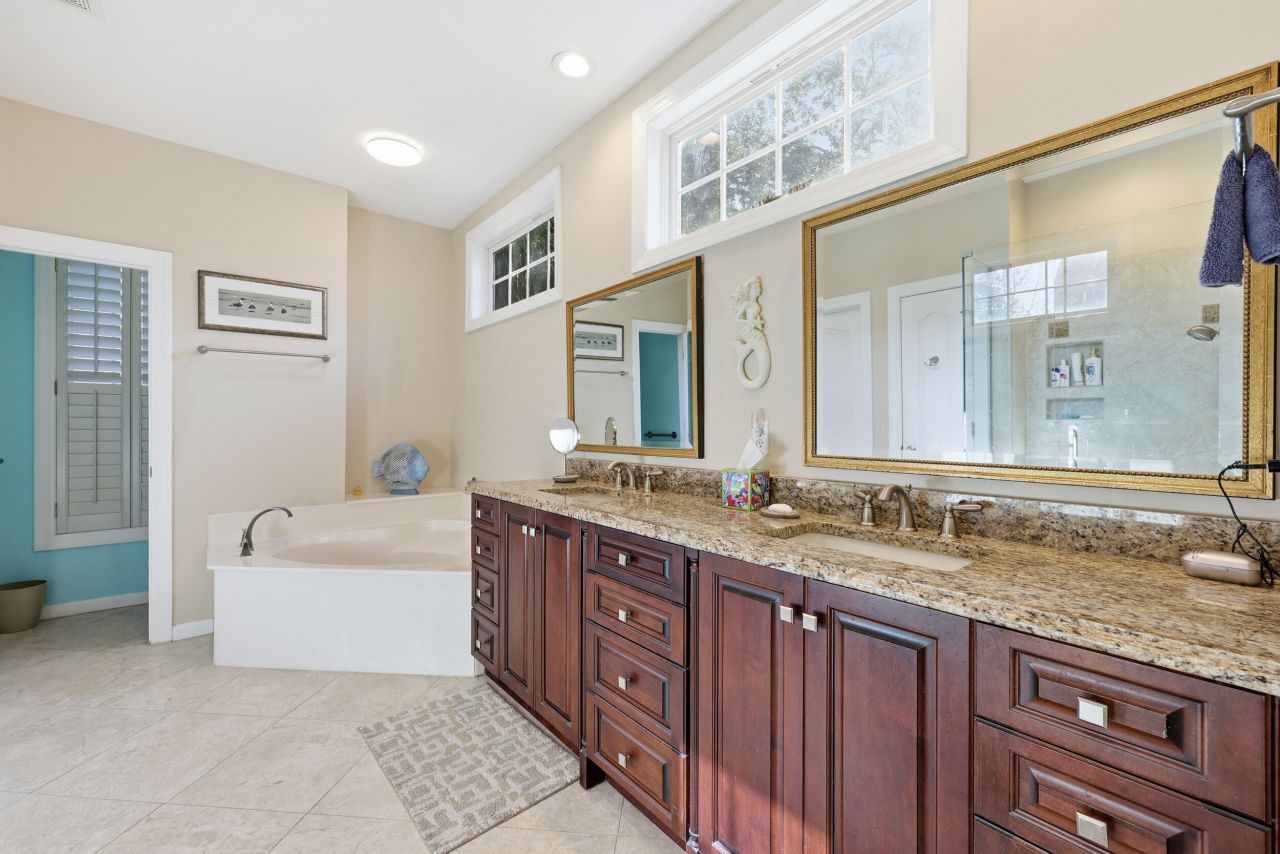 1336 Royal Links Drive Photo 28