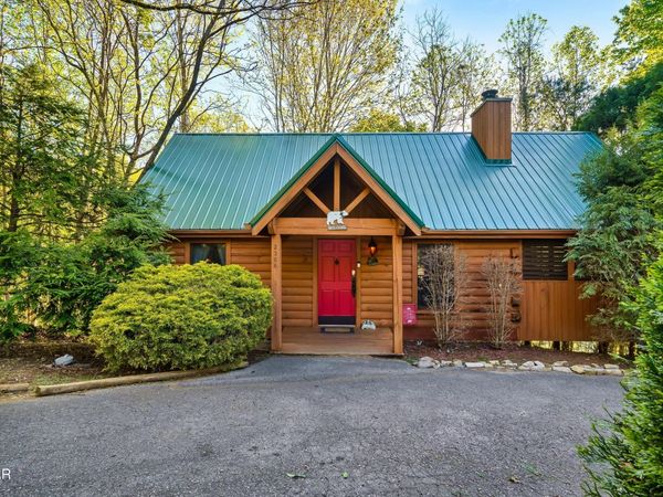 2306 Bonnie Lane, Sevierville, TN 37876