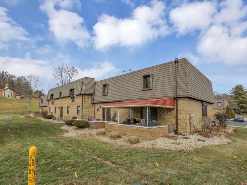 625 Country Club Drive, Unit H-8, Newark, OH 43055 Photo 27