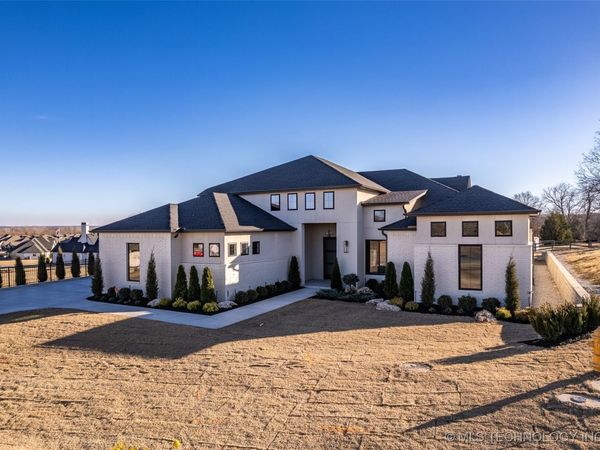 6708 E 153rd Street S, Bixby, OK 74008