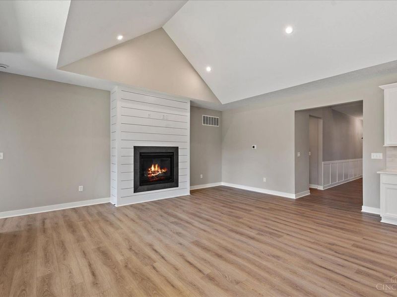 3049 Barnbougle Drive, Miami Twp, OH 45233 Photo 9