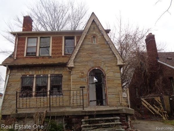 5776 Lakeview Street, Detroit, MI 48213