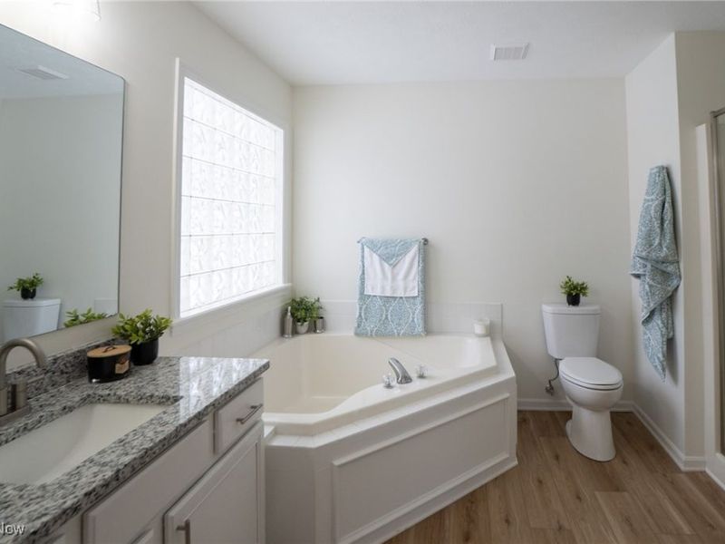 10344 Sudbury Circle NW, North Canton, OH 44720 Photo 22