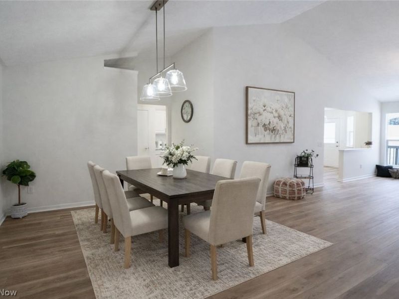 10344 Sudbury Circle NW, North Canton, OH 44720 Photo 3