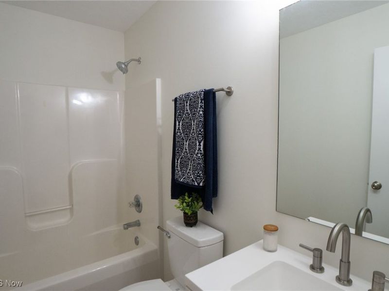 10344 Sudbury Circle NW, North Canton, OH 44720 Photo 31