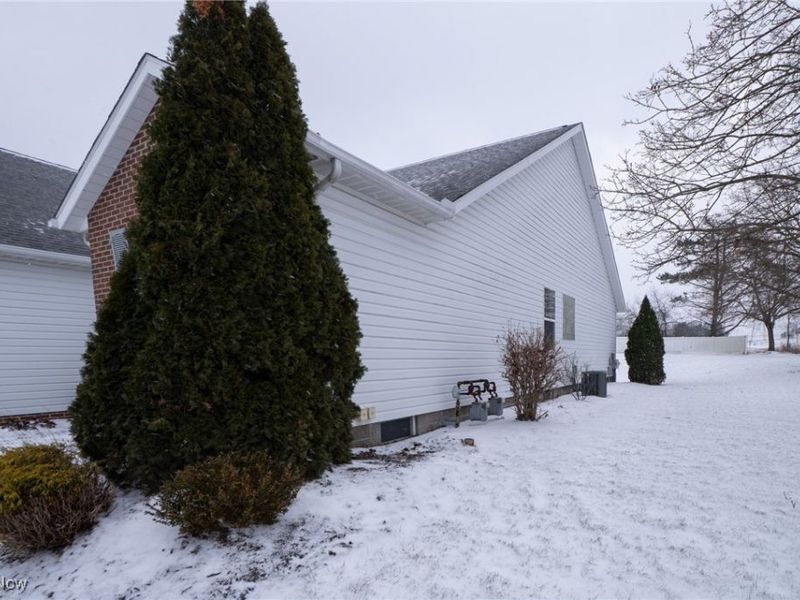 10344 Sudbury Circle NW, North Canton, OH 44720 Photo 37