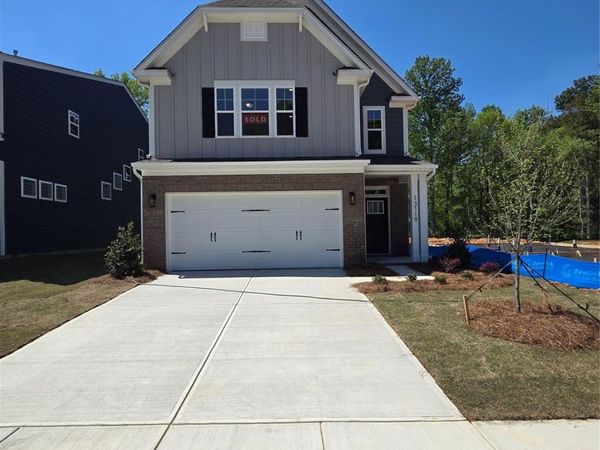 13119 Foxberry Road, Charlotte, NC 28213