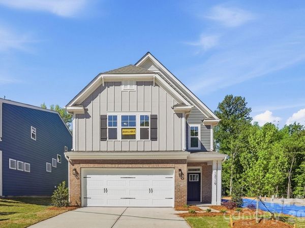 13119 Foxberry Road, Charlotte, NC 28213