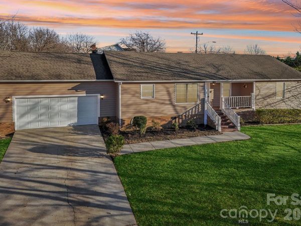 11000 Mallard Crossing Drive, Charlotte, NC 28262