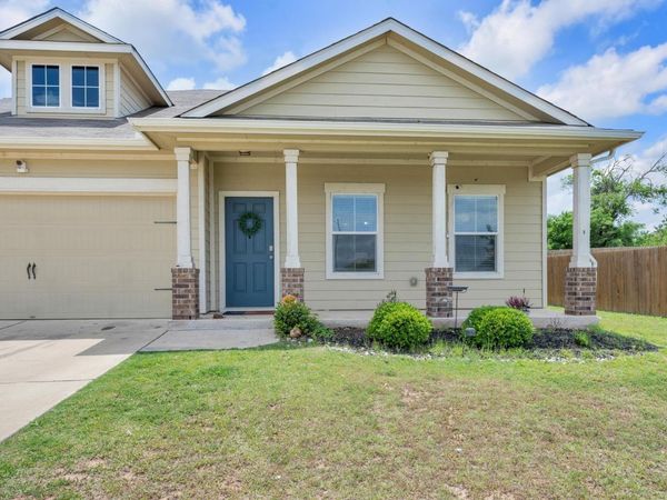 310 Garcitas Creek LN, Hutto, TX 78634