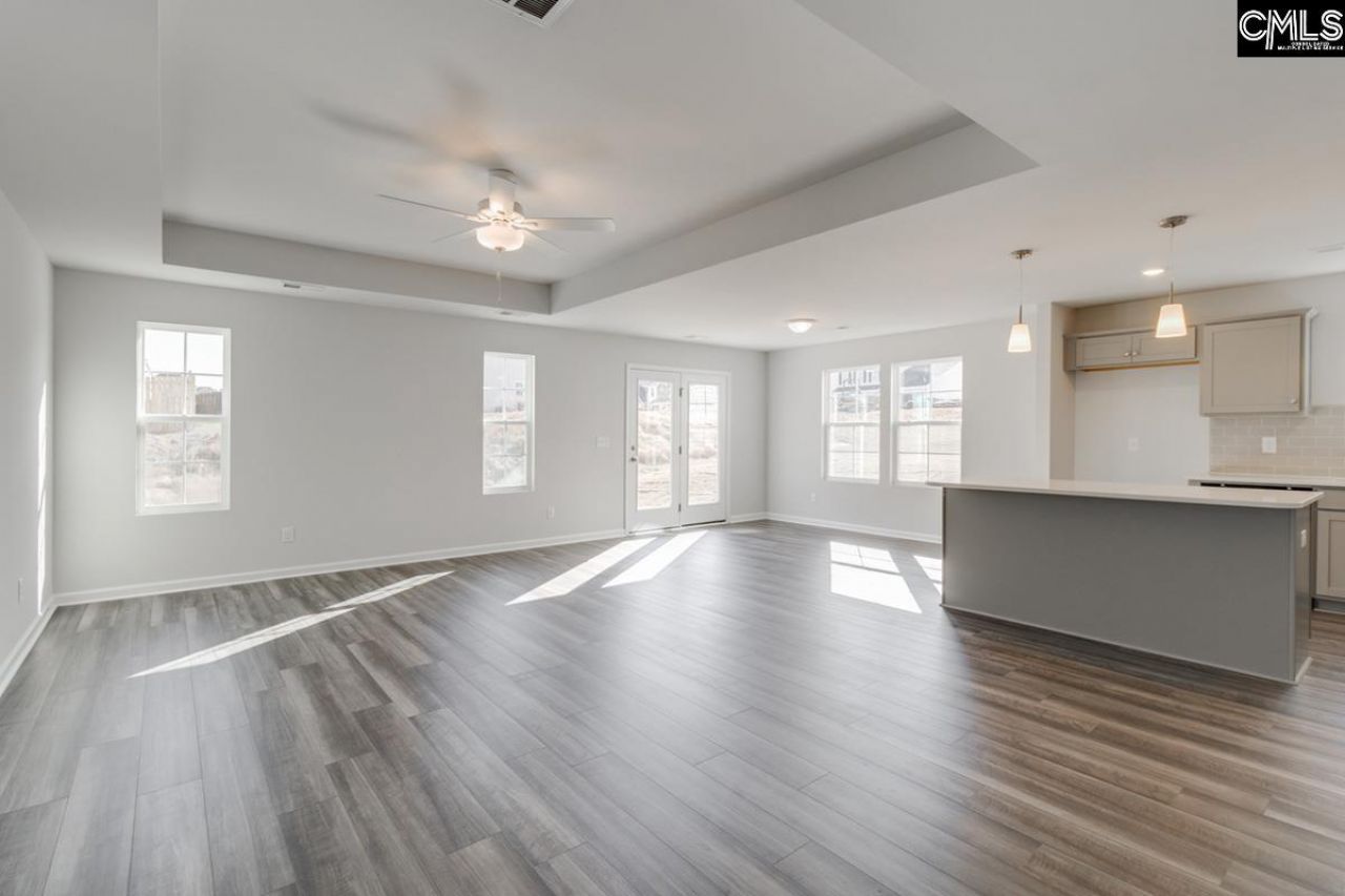 1103 Nazareth Road Photo 11