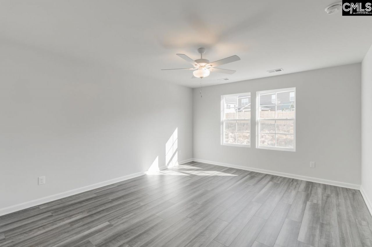 1103 Nazareth Road Photo 14