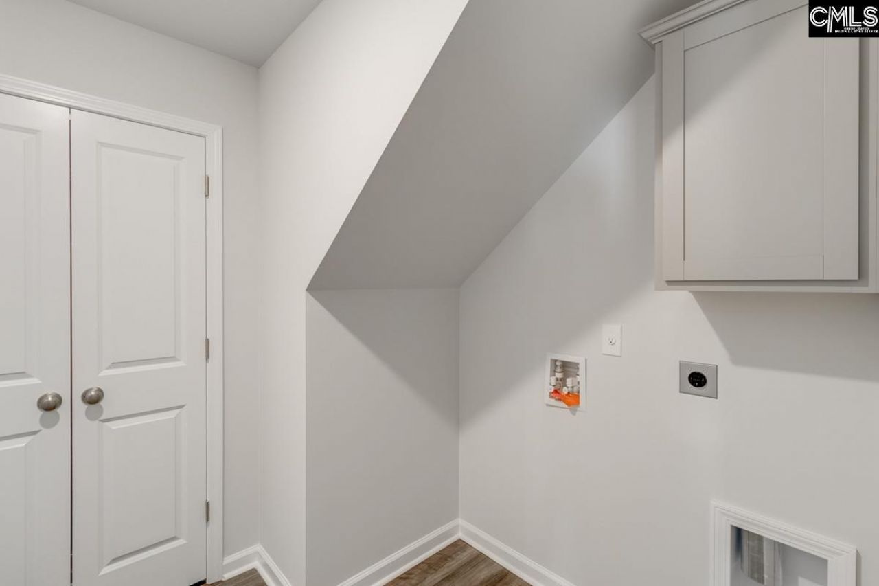 1103 Nazareth Road Photo 28