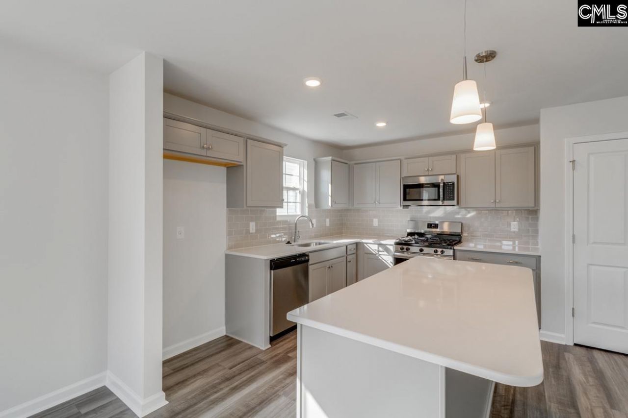 1103 Nazareth Road Photo 7