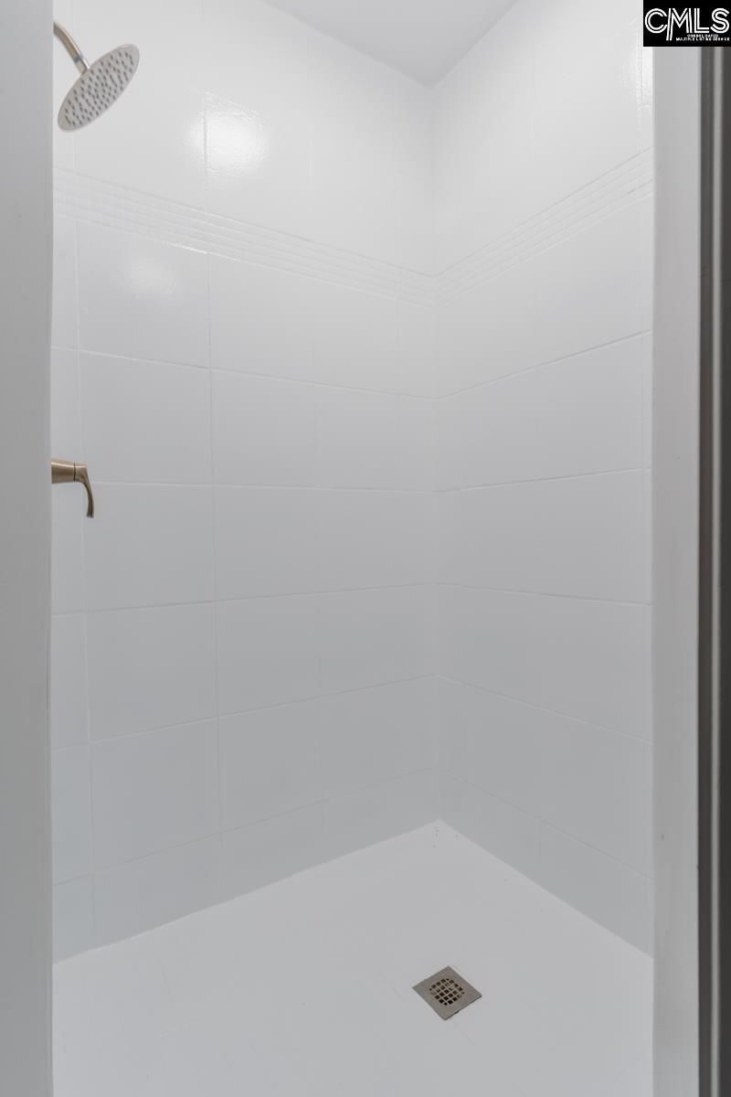 123 Stephenson Lane Photo 23