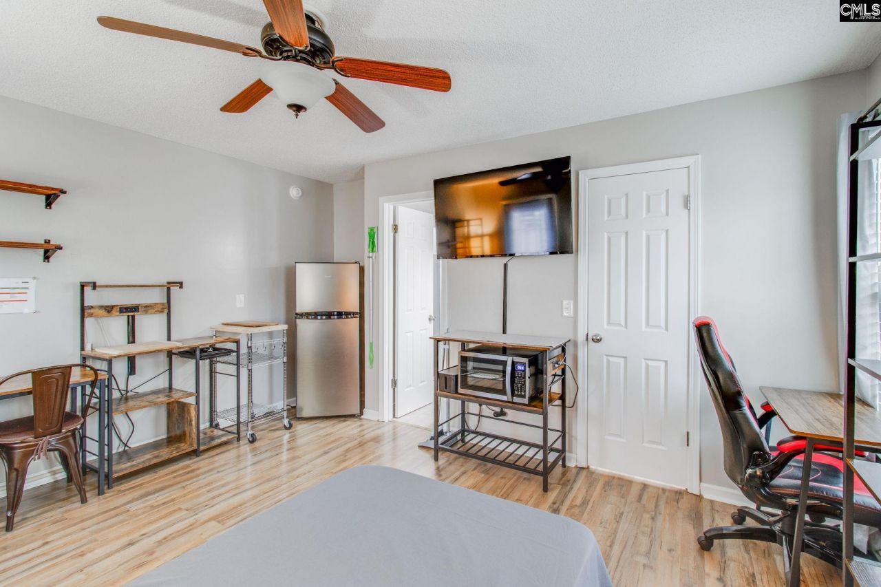 9 Dean Crest Court Photo 20