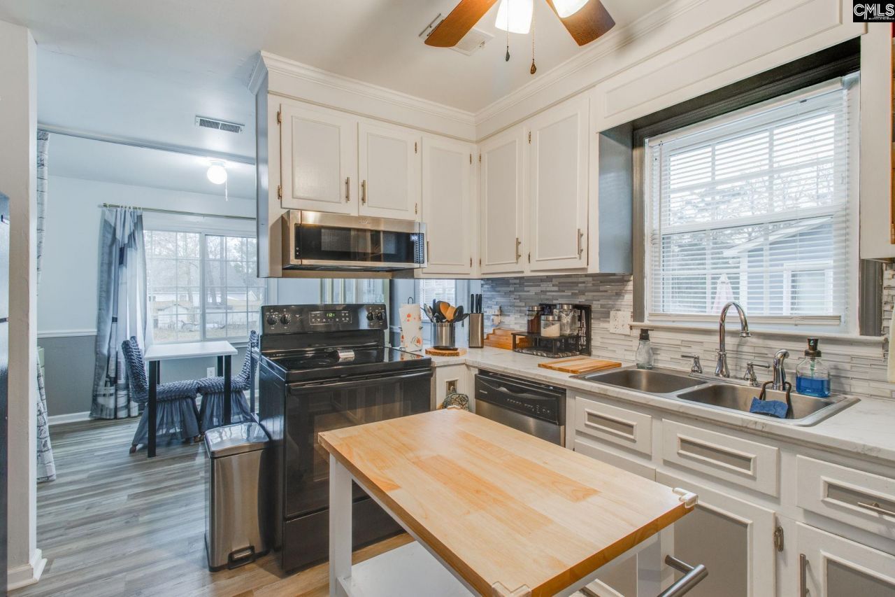 9 Dean Crest Court Photo 6