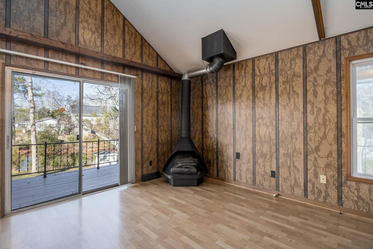 604 Newberry Drive Photo 16