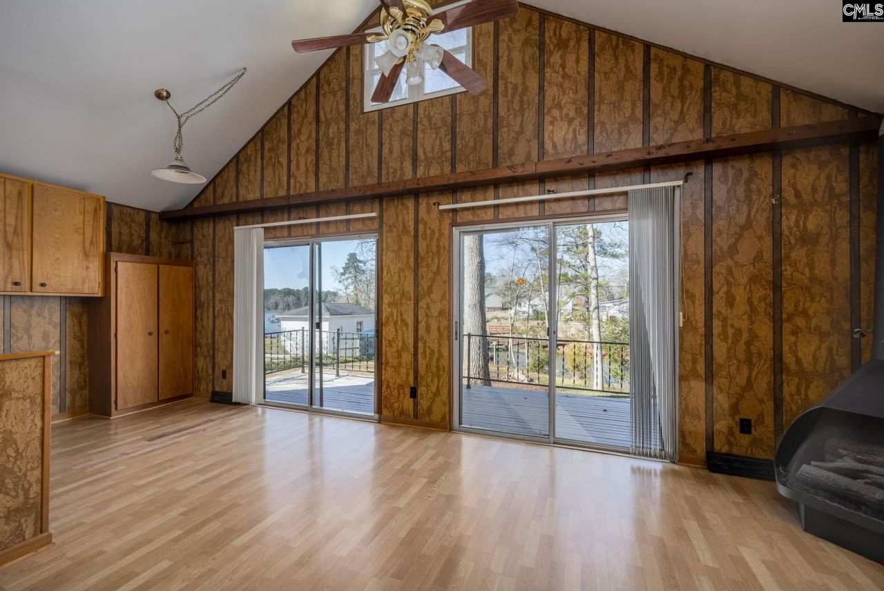 604 Newberry Drive Photo 17