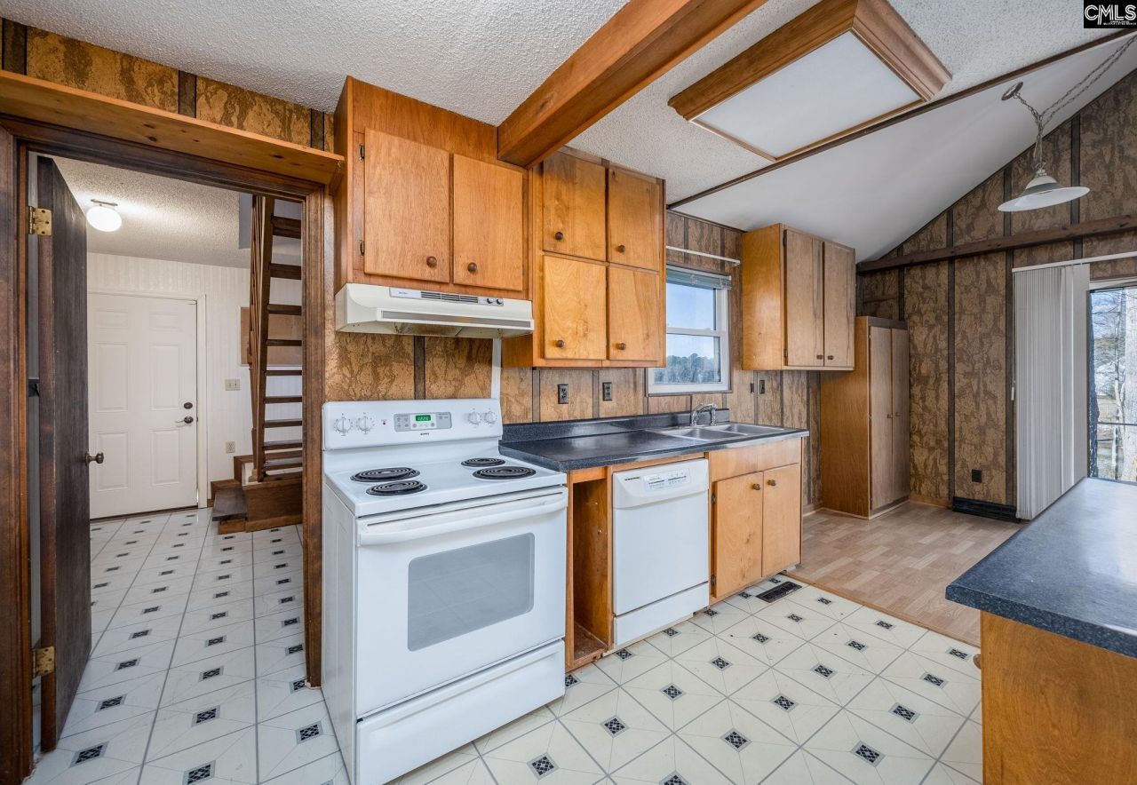 604 Newberry Drive Photo 28