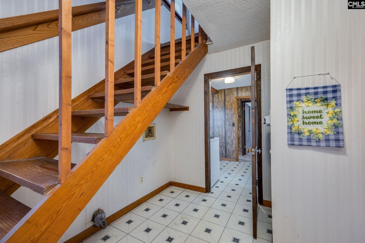 604 Newberry Drive Photo 37