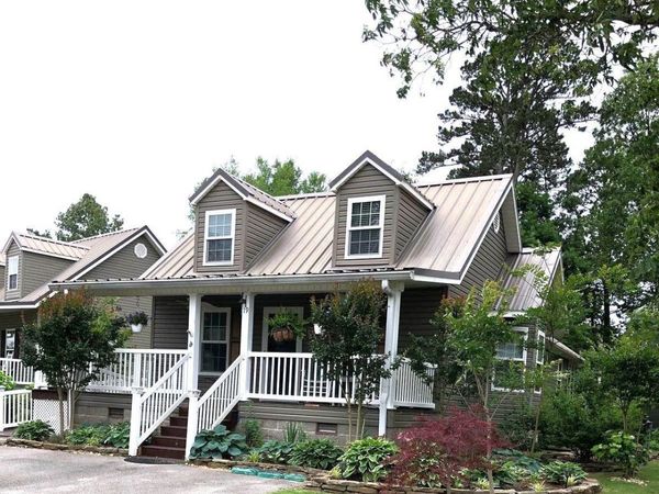 19 PEARL PKY, Iuka, MS 38852