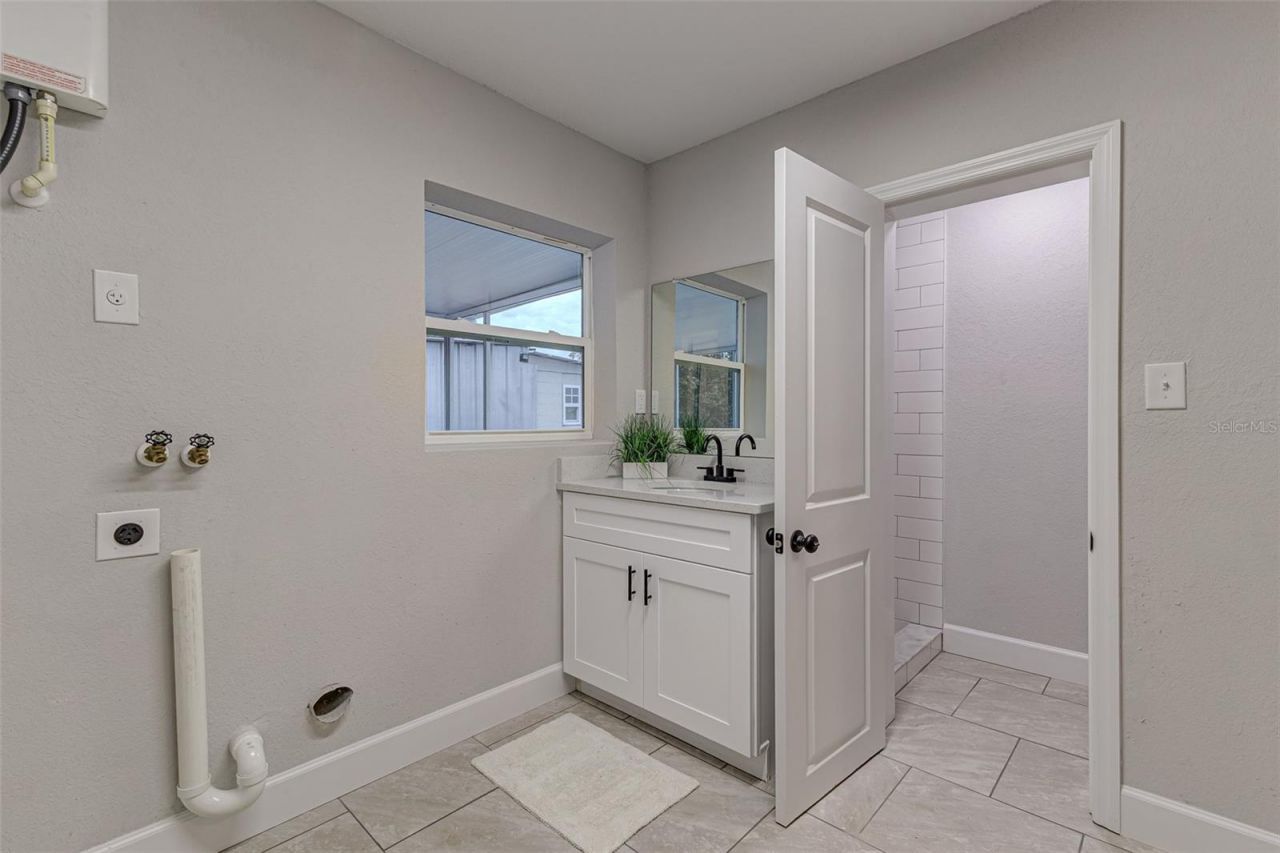 2810 W 10th Street, Lakeland, FL 33805 Photo