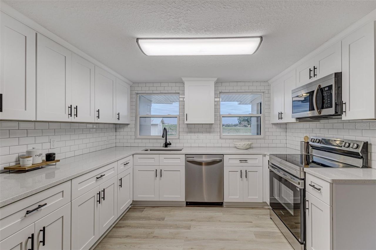 2810 W 10th Street, Lakeland, FL 33805 Photo