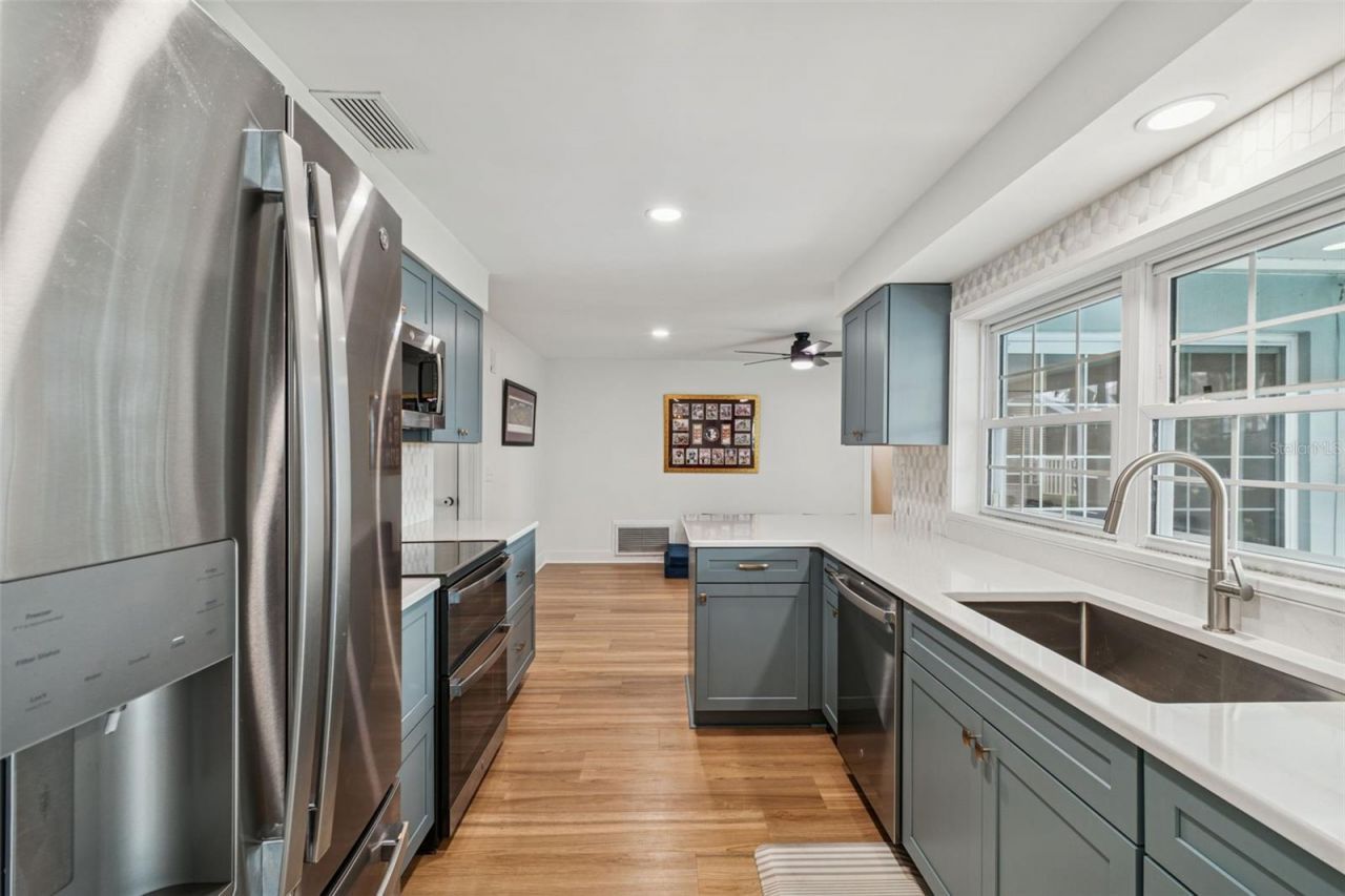 3838 Mckay Creek Drive, Largo, FL 33770 Photo