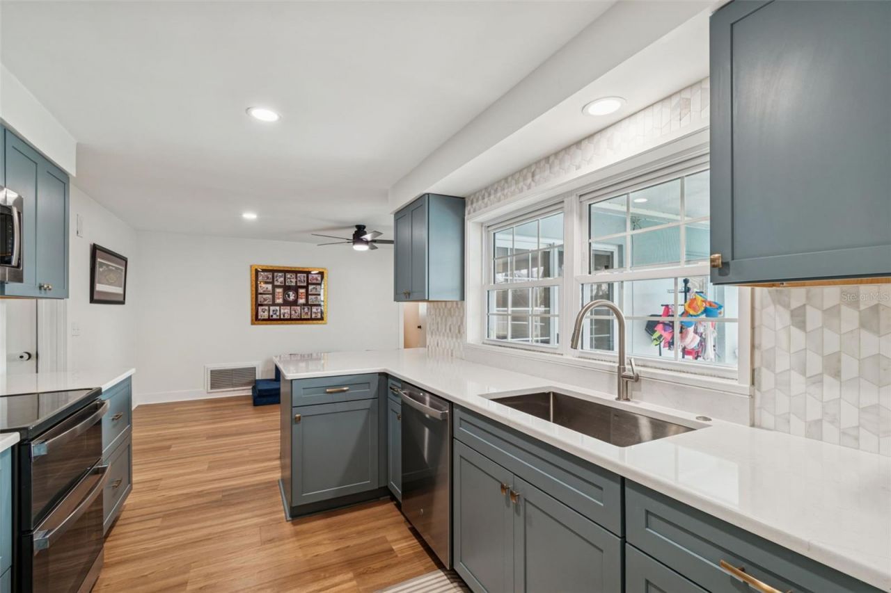 3838 Mckay Creek Drive, Largo, FL 33770 Photo