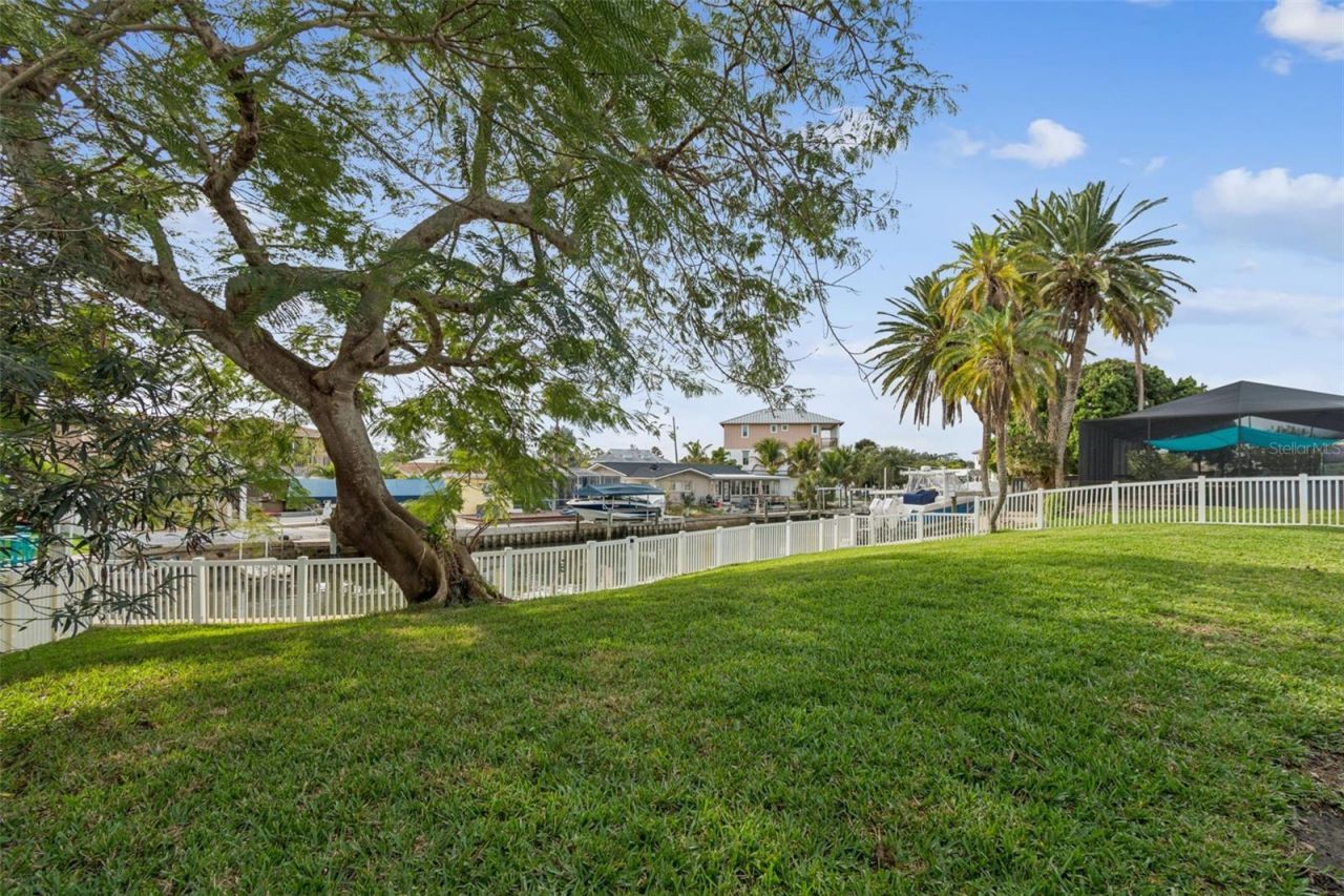 3838 Mckay Creek Drive, Largo, FL 33770 Photo