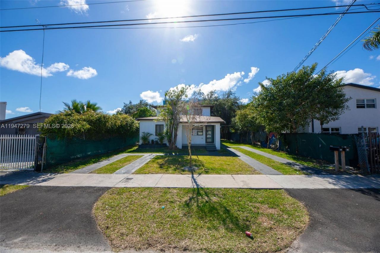 742 NW 70th St, Unit 1, Miami, FL 33150 Photo