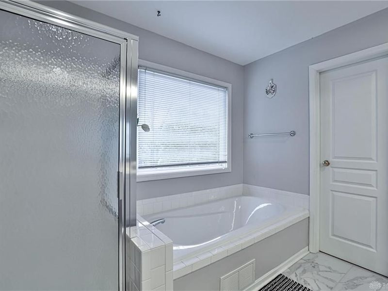 9829 Orchard Club Drive, Cincinnati, OH 45242 Photo 20