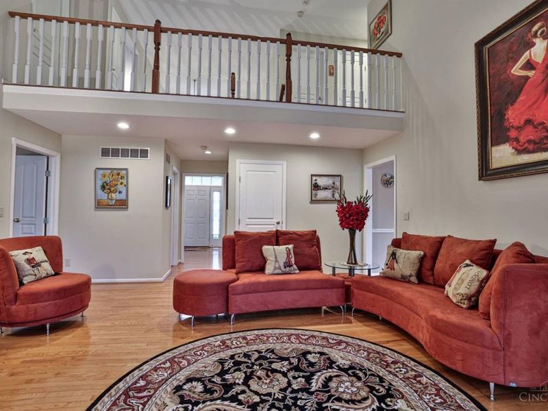 9829 Orchard Club Drive, Montgomery, OH 45242 Photo 14