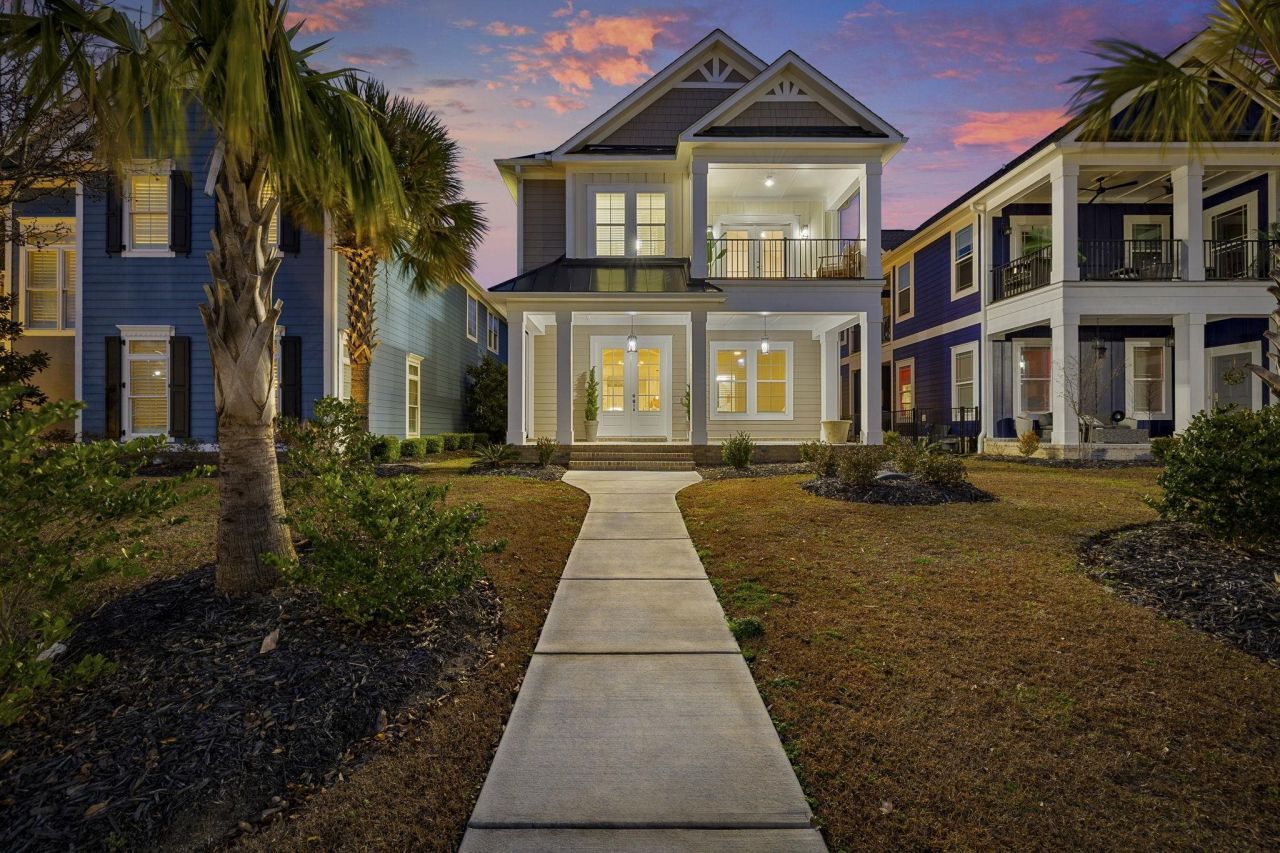 320 Saint Julian Ln. Photo 1