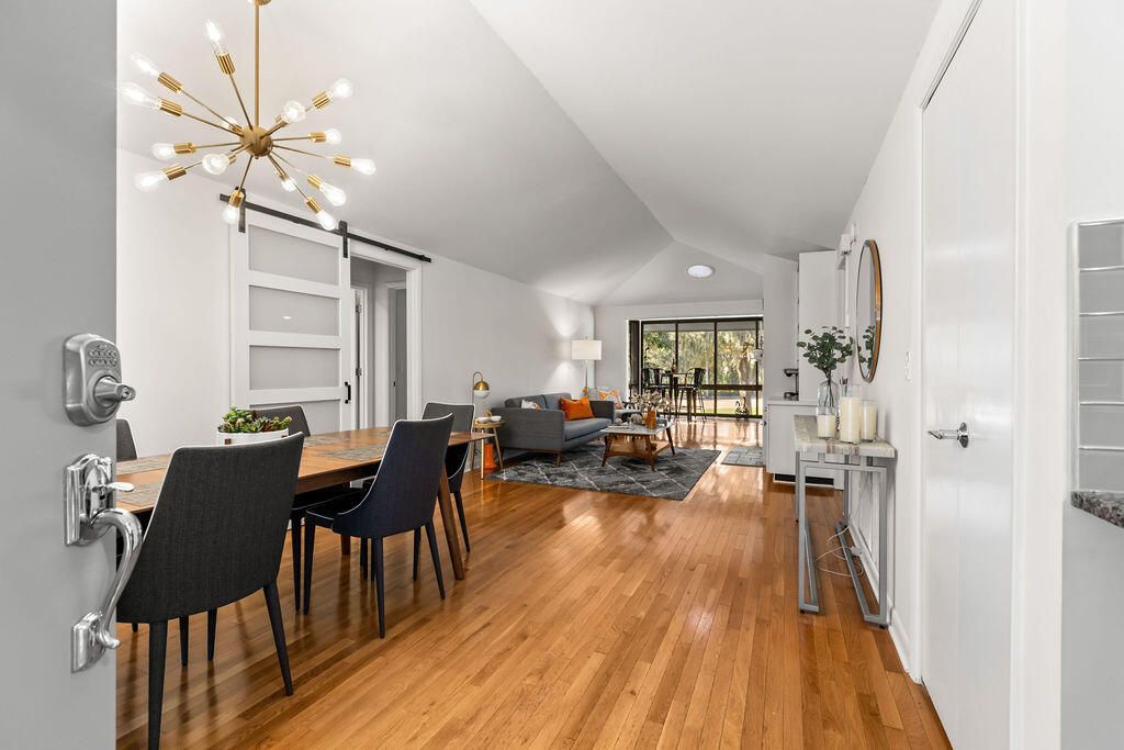 1124 Summerwind Lane Photo 9