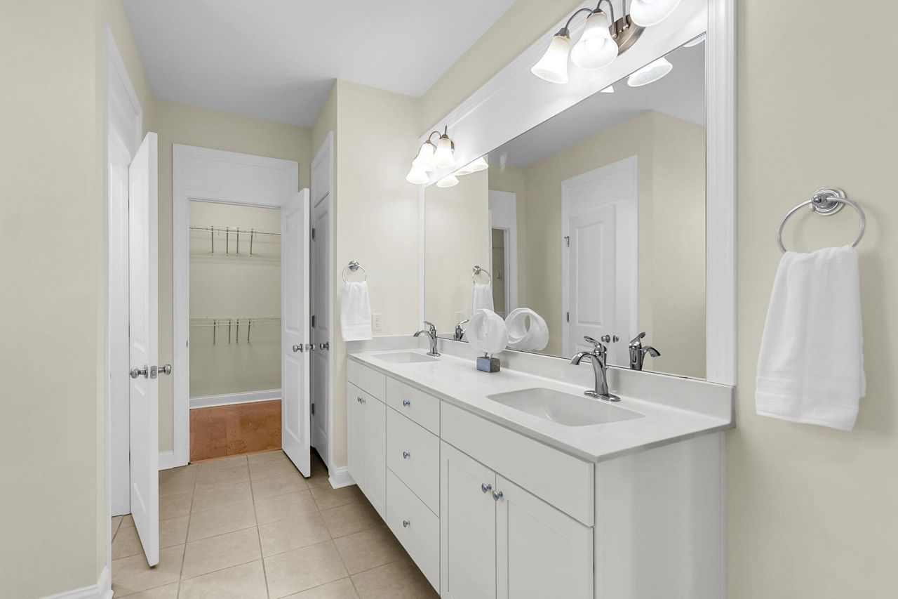 5025 Song Sparrow Way Photo 23