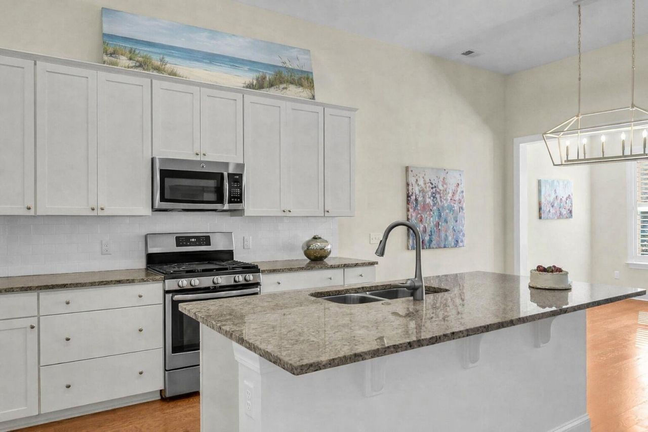 5025 Song Sparrow Way Photo 6