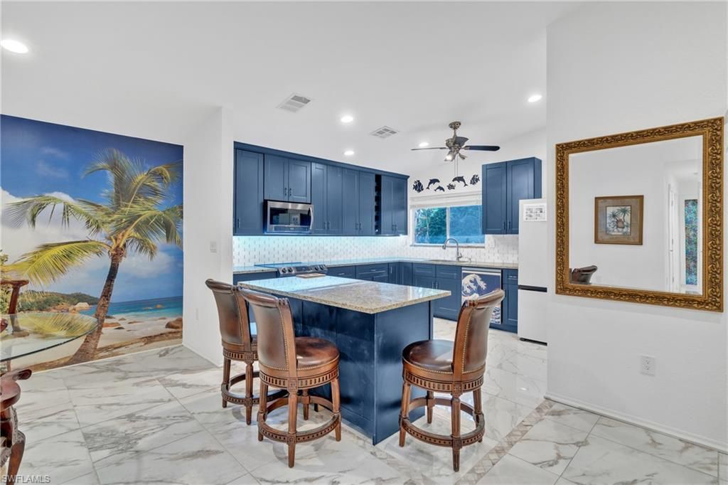 6511 Royal Woods Dr, Fort Myers, FL 33908 Photo