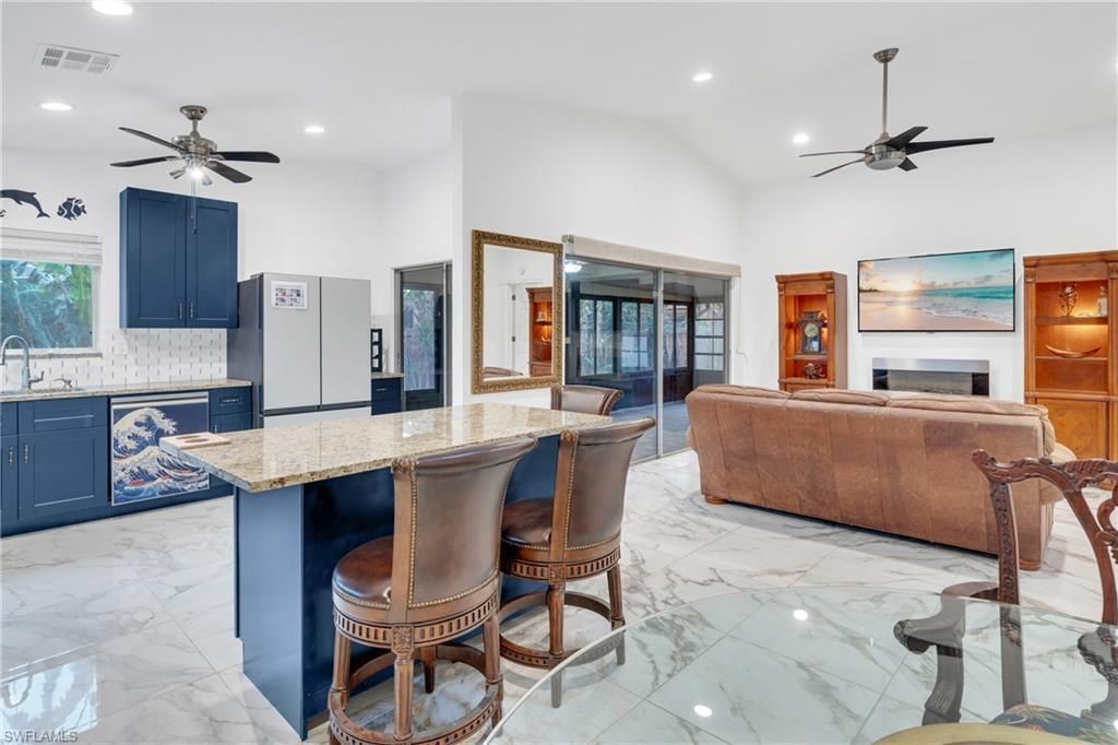 6511 Royal Woods Dr, Fort Myers, FL 33908 Photo