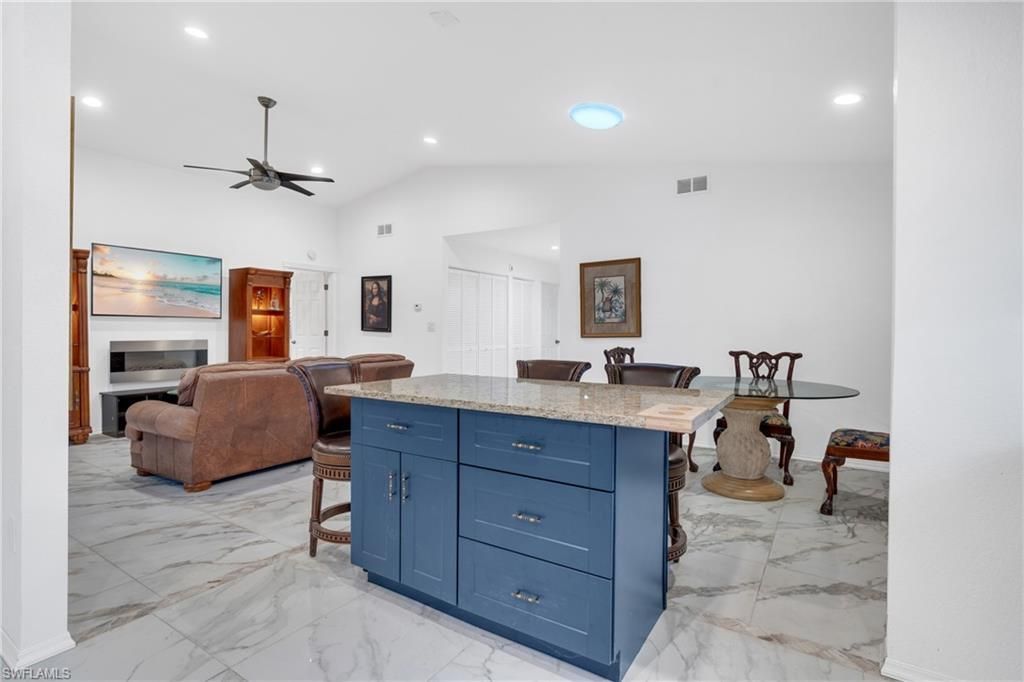 6511 Royal Woods Dr, Fort Myers, FL 33908 Photo