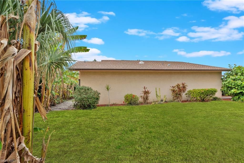 6511 Royal Woods Dr, Fort Myers, FL 33908 Photo