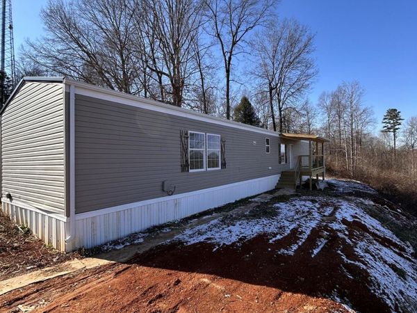 230 Cingular Drive, New Tazewell, TN 37825